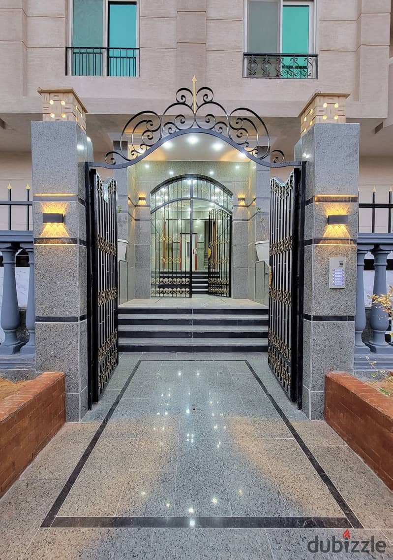 Office for rent in Sheikh Zayed, 8th District, Al-Hikma Street, area ...