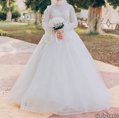فستان زفاف