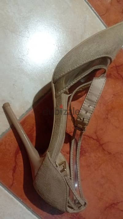 heels size 39