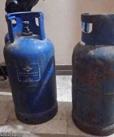 أنابيب للبيع بسعر لقطه جدا متواجد ٥ أنابيب