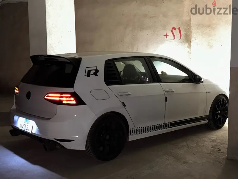 Volkswagen Golf 201563701715029505123