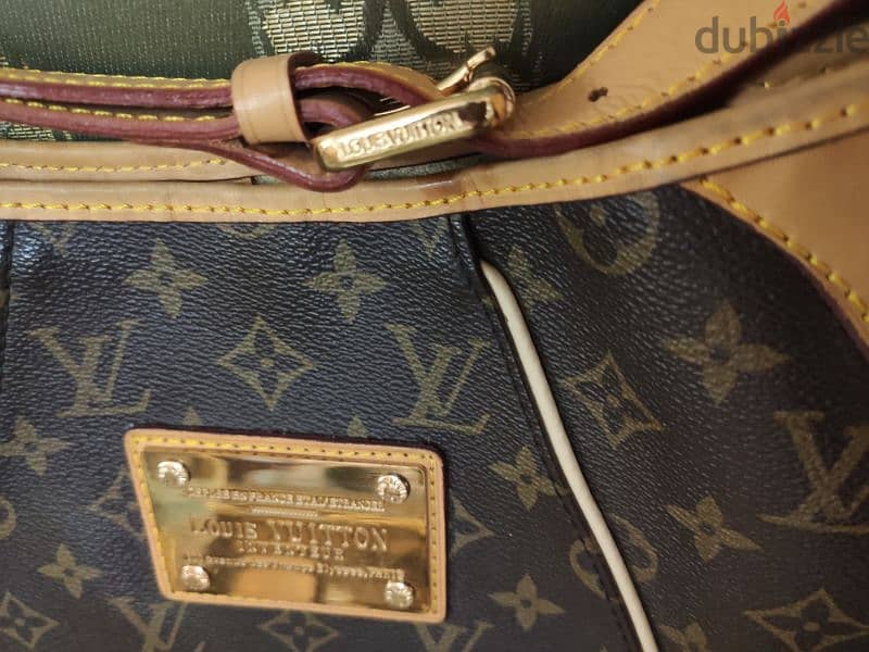 Hand bag 1