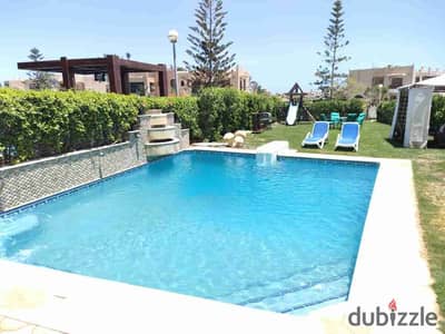 Villa with a private swimming pool, 6 rooms, second row by the sandy lake, Marina 5, fully air-conditioned