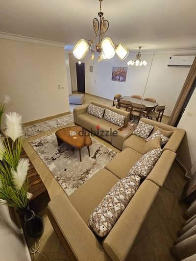 Furnished apartment for rent in Retaj Compound in the Fifth Settlement, just steps from South 90th Street and Concord Plaza Mall Furnished apartment for rent in Retaj Compound in the Fifth Settlement, just steps from South 90th Street and Concord Plaza Mall
