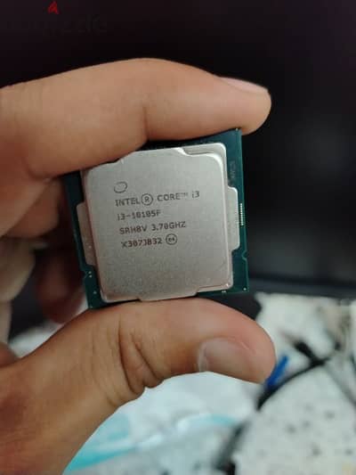 Intel i3 10105f