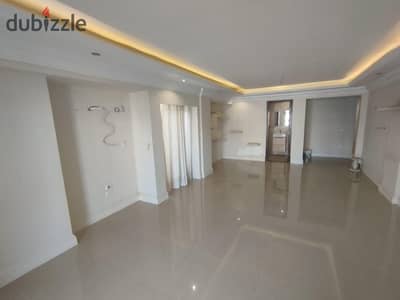 شقة للايجار بالمطبخ في كمبوند ذا سكوير 170م فيو لاند سكيب خلف ميفيدا و امام هايد بارك