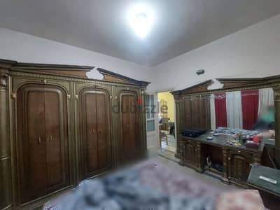 غرفة نوم فاخرة