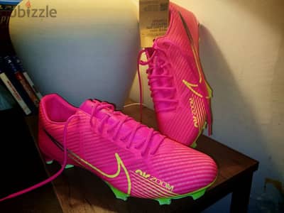 NIKE MERCURIAL brand new from Kuwait original