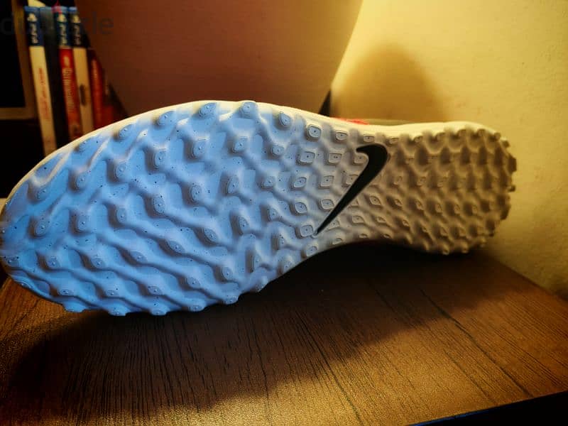 NIKE PHANTOM TF "ORIGINAL" new from Kuwait (46) 1