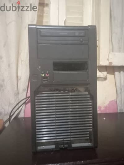 كمبيوتر  بسعر ممتاز