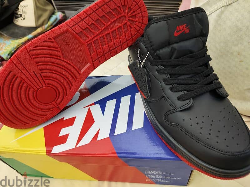 Nike Dunk SB low pro black mirror 2