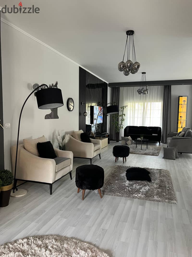 Model E furnished villa with golf view 0 Model E furnished villa with golf view 0