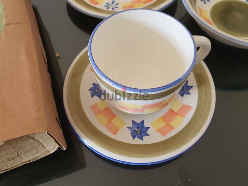 Hand Painted Dinner Set 4