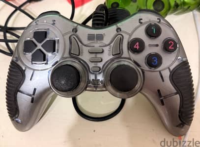 2 new controllers from 2B for pc
