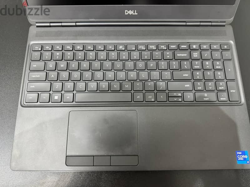 Dell Precision 7560 Workstation 1