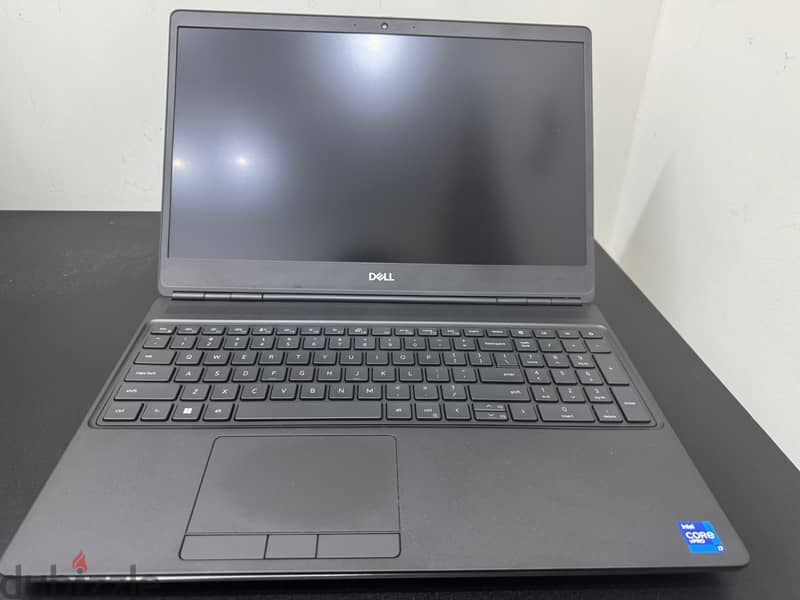 Dell Precision 7560 Workstation 2
