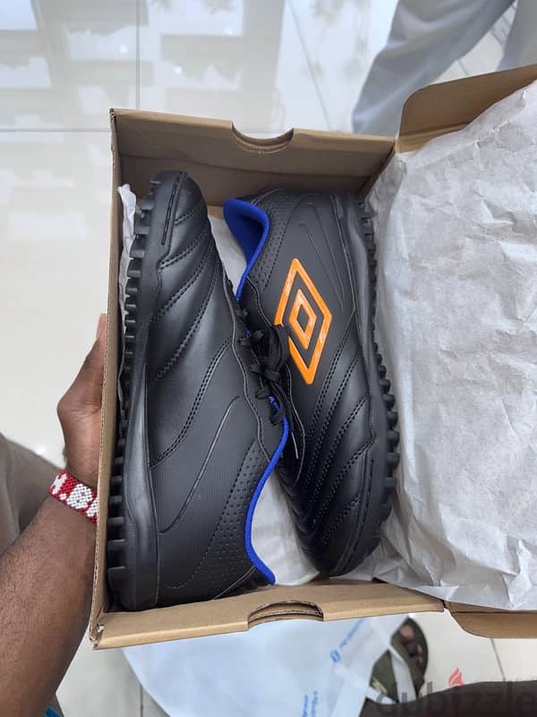 umbro brand new shoe 7