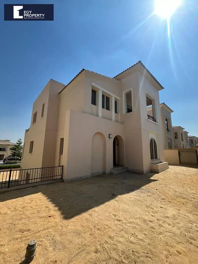 Villa for sale in uptown finished ready to move