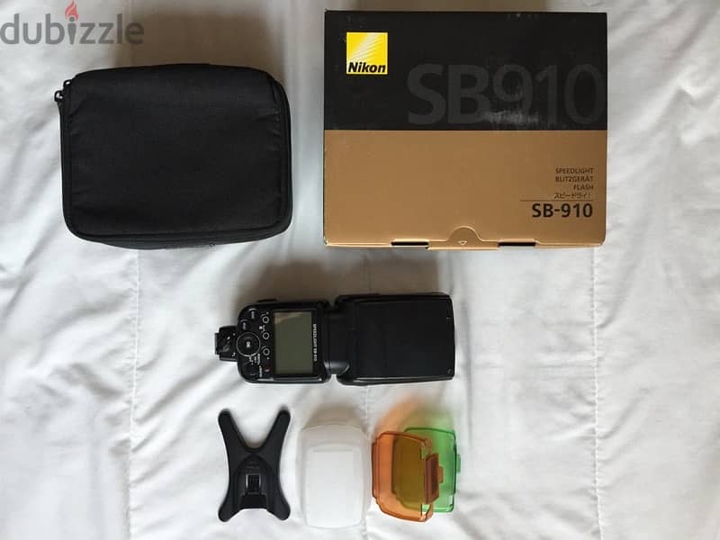 Nikon SB-910 AF flash 1