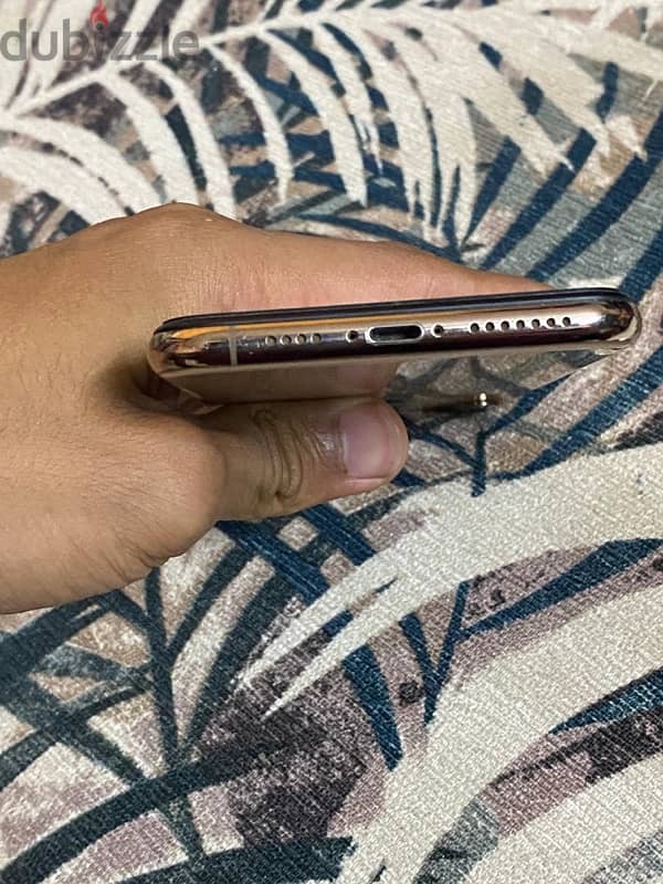 iphone xs max 2