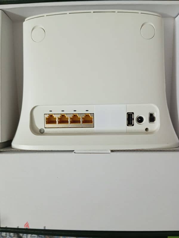Router 4G Etisalat - اكسسوارات و قطع غيار كمبيوتر - 205852471