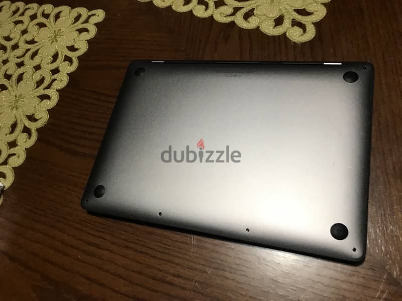 macbook pro 2019 13” 2