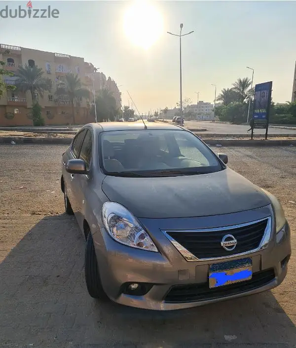 Nissan Sunny 2013