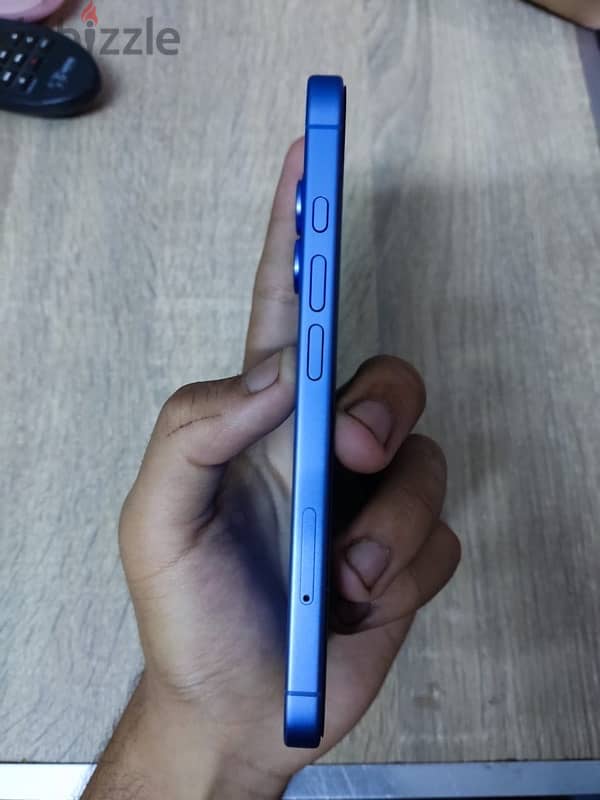 iPhone 16 5
