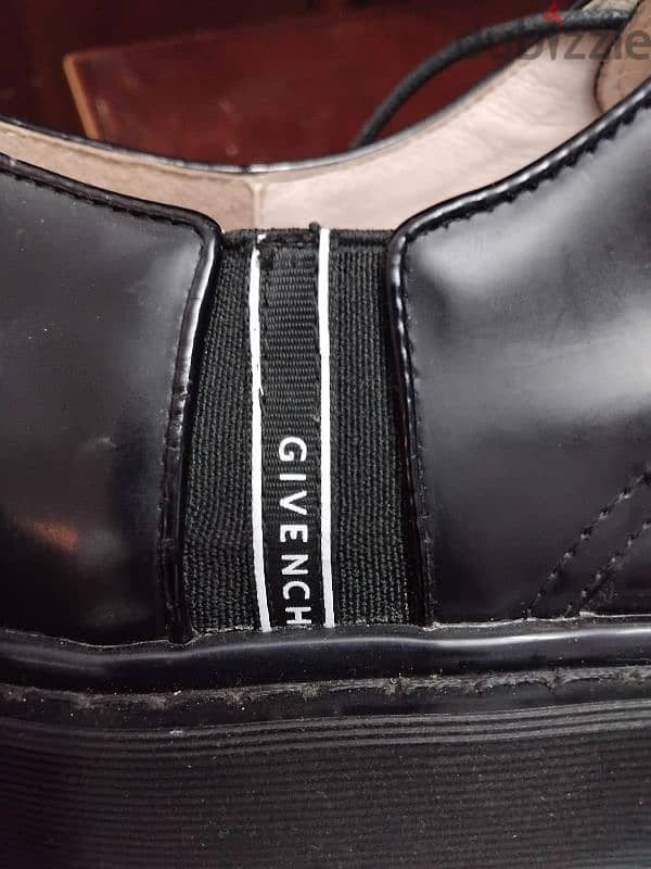 Givenchy original 1