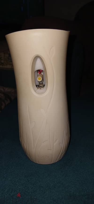 جهاز بخاخ معطر اتوماتيك ما ركة air wick