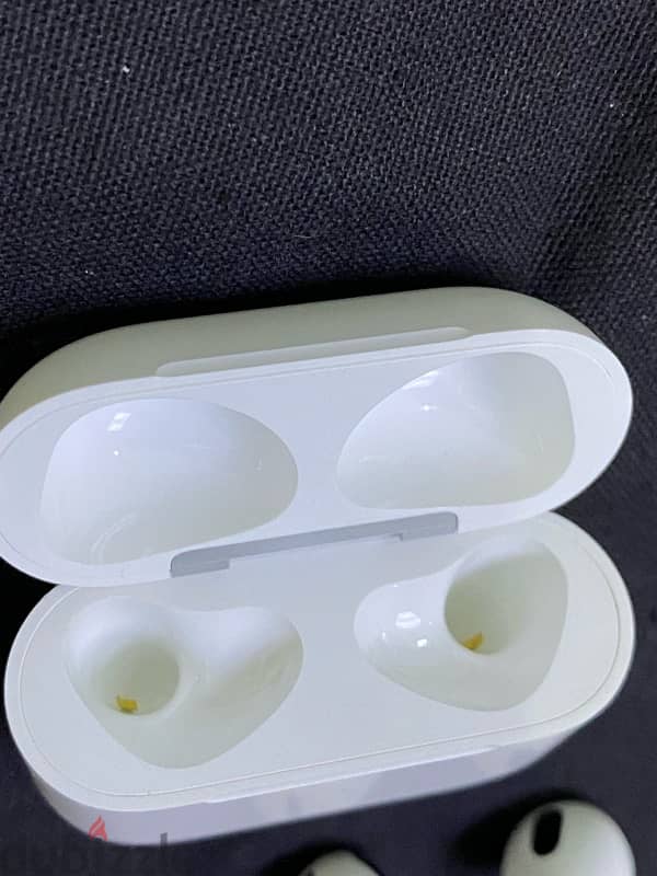 Apple AirPods 3 Form Apple Store USA 4