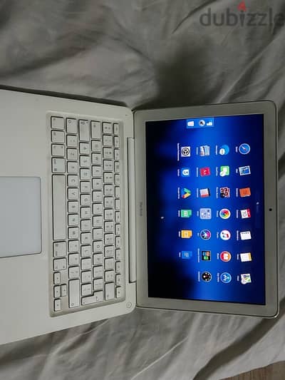 MacBook (13-inch, Mid 2010) ماك بوك بسعر مميز