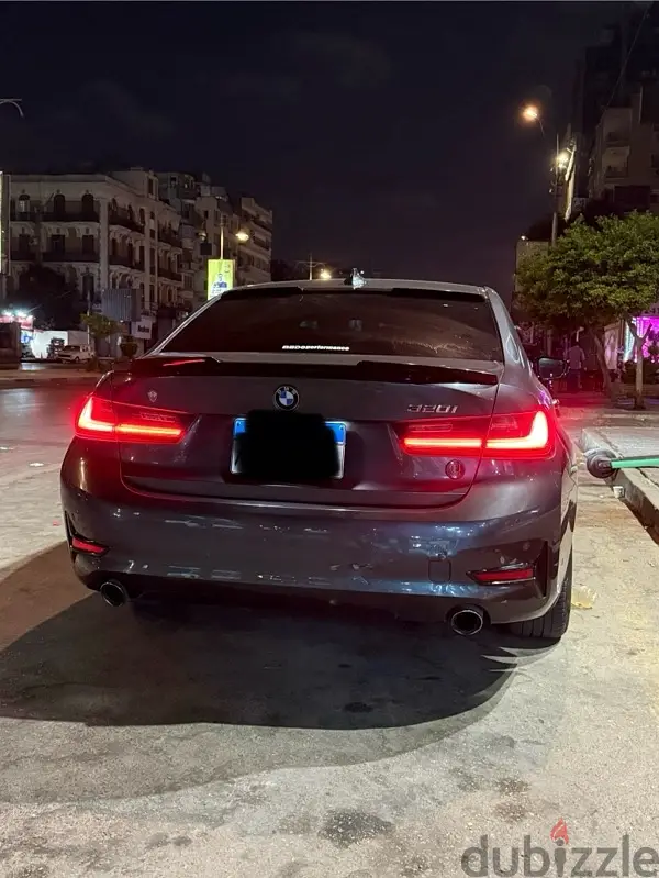 BMW 320 202063770609206275121