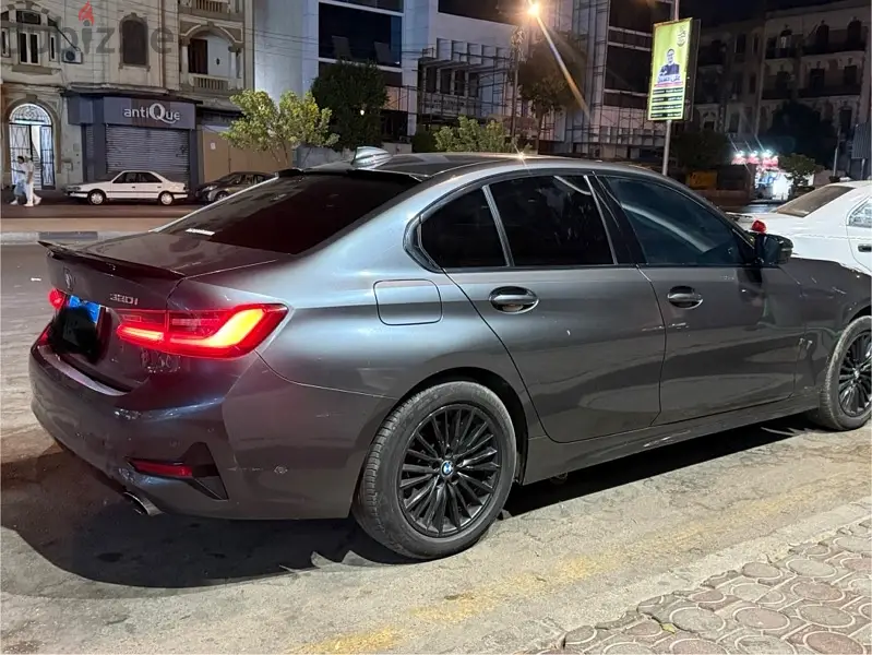 BMW 320 202063770609206275125