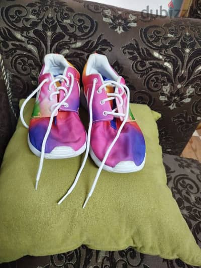 فرصة كوتشى NIKE مقاس 41