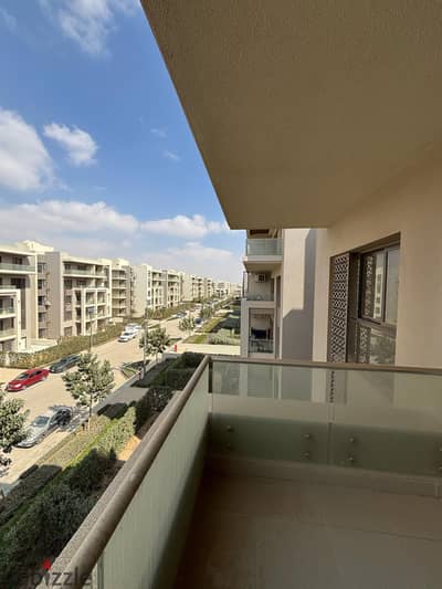 Apartment for rent in the adress east new cairo