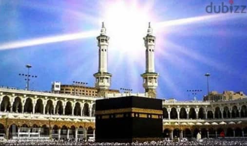 مدقّق ومصحح لغوي للكتب والرسائل الجامعية والمنشورات العلمية والأدبية :