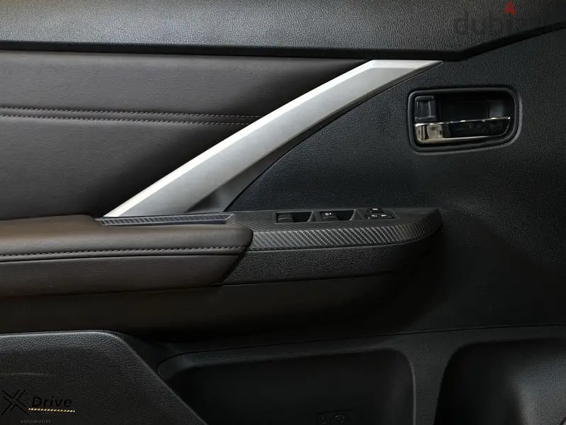 Mitsubishi Xpander 2024 Top line63715352830337128