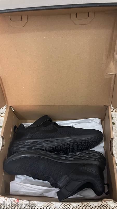 nike shoes size 35 2