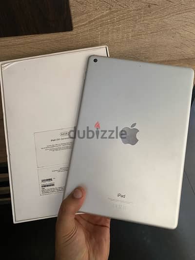 iPad apple 9th 64 giga like new