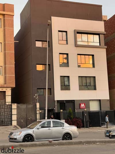 Food factory chocolate snacks bakery suitable for catering for rent in the gathering the industrial area of the thousand factory in the third gathering