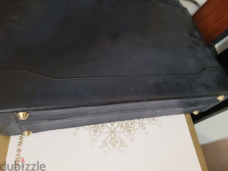 briefcase 12