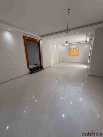 شقة للايجار سكني او اداري تاني نمره من التسعين الجنوبي التجمع شقة للايجار سكني او اداري تاني نمره من التسعين الجنوبي التجمع