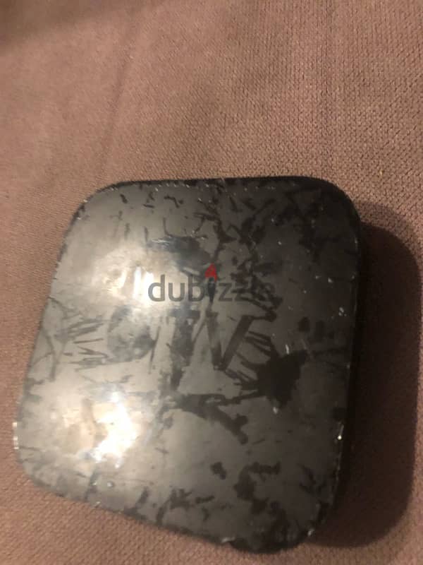 apple tv box 1