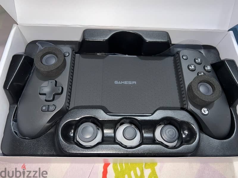 GameSir G8 Plus Bluetooth Stretchable Mobile Gamepad 2