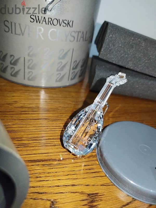 Swarovski crystal 8