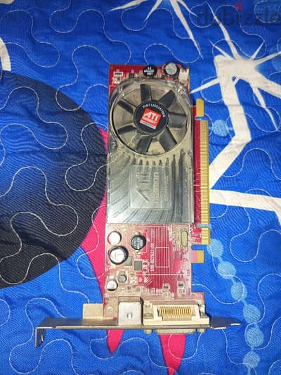 كرت شاشه ATI Radeon hd 2400 XT