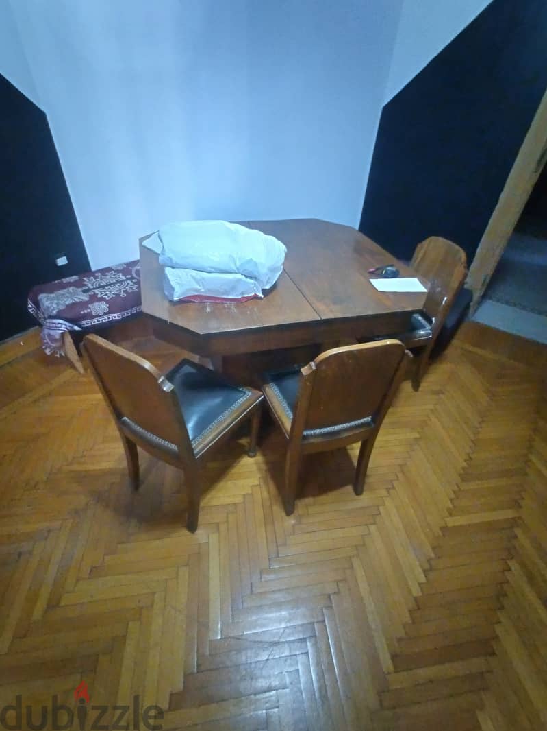 Wooden table + 3 chairs 1