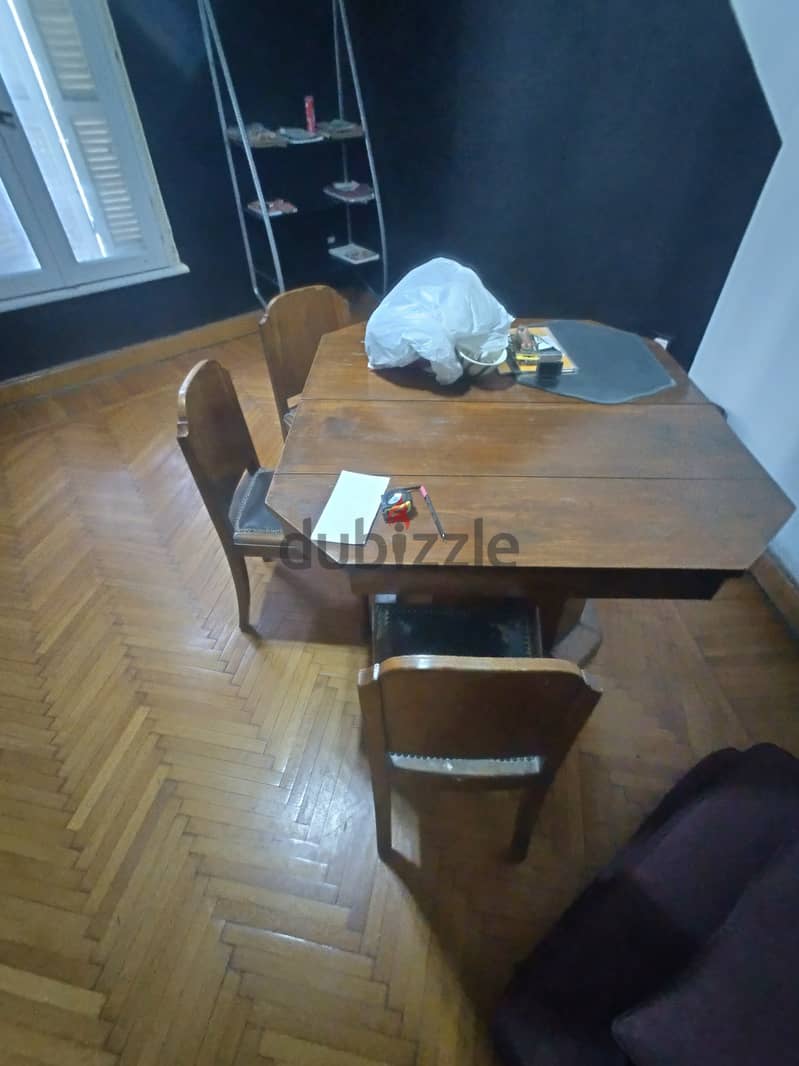 Wooden table + 3 chairs 3