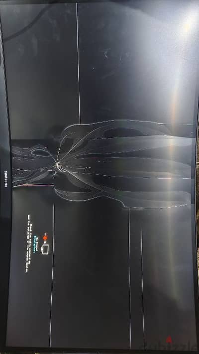 Samsung odyssey g5 144hz   شاشه كمبيوتر مكسوره